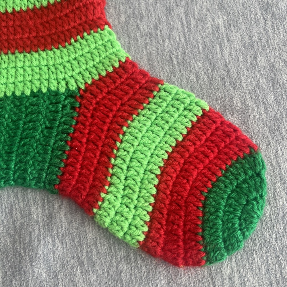 Crochet Christmas Striped Stocking Handmade Red Green Grannycore Vintage 17" EUC - Picture 5 of 12